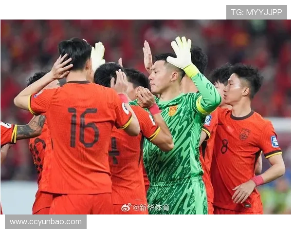 国足再度迎来关键战役全队誓夺胜利展现新时代中国足球精神 国足再度迎来关键战役全队誓夺胜利展现新时代中国足球精神