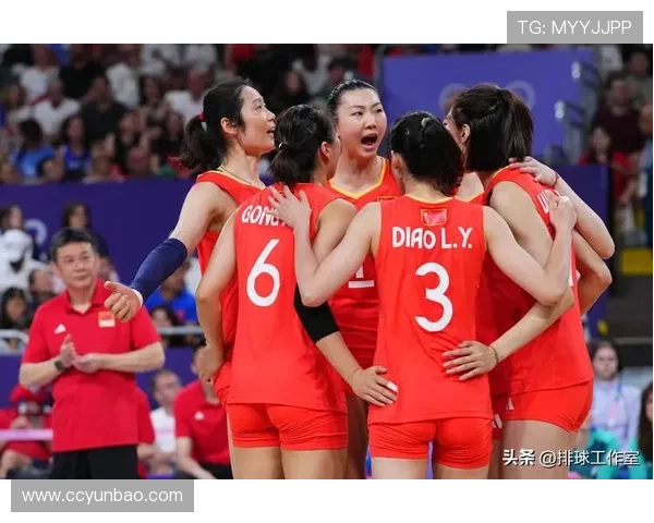 中国女排逆转夺冠展现顽强拼搏精神点燃全国球迷热情 中国女排逆转夺冠展现顽强拼搏精神点燃全国球迷热情