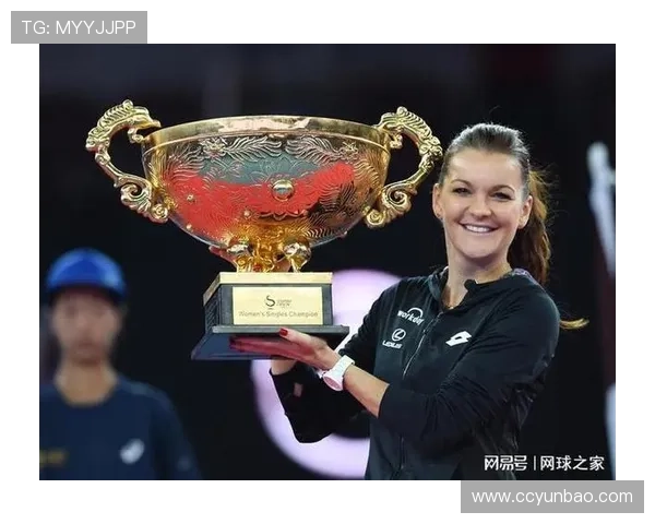 网球赛季重燃战火 世界顶尖选手激烈角逐荣耀奖杯