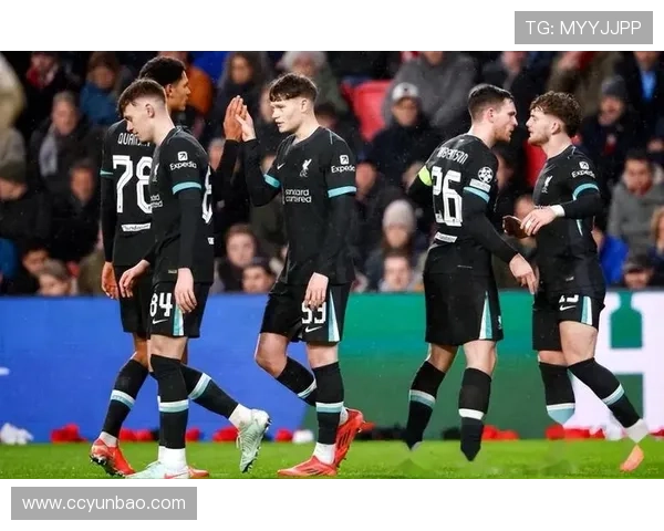 欧洲冠军联赛小组赛揭幕战激战正酣 多支豪门球队开启争冠征程